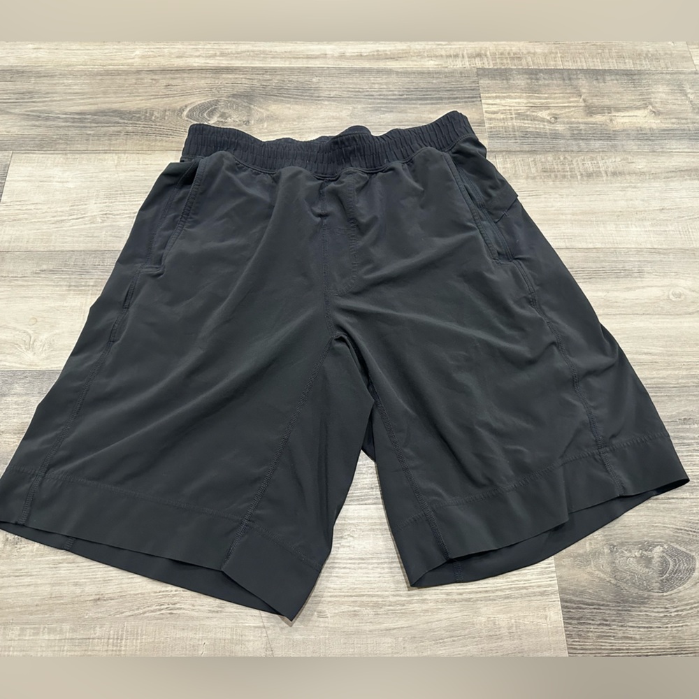 lululemon athletica Men's Black Performance Training Shorts